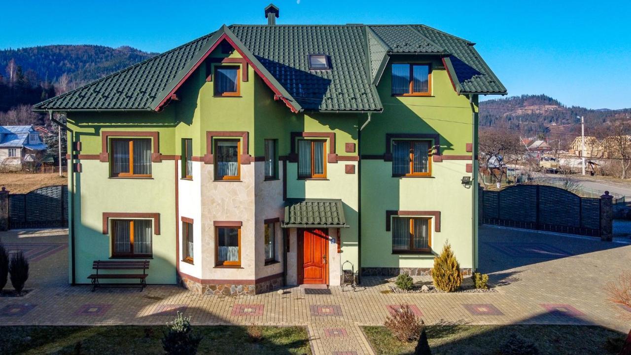 Emerald House Mykulychyn Exterior foto