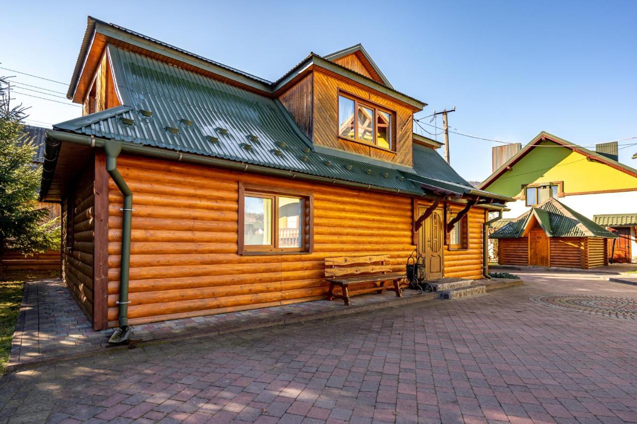 Emerald House Mykulychyn Exterior foto
