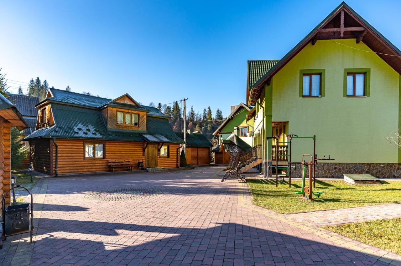 Emerald House Mykulychyn Exterior foto
